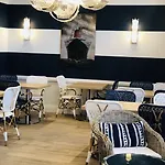 Hotel Le Paquebot 4*