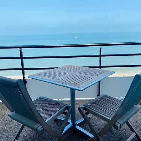 Le Paquebot 酒店 维埃尔维勒