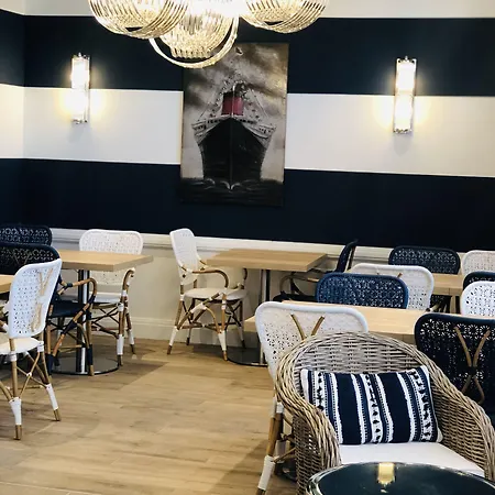 酒店 Le Paquebot 4*