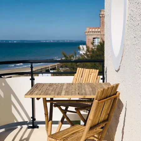 Hotel Le Paquebot 4*