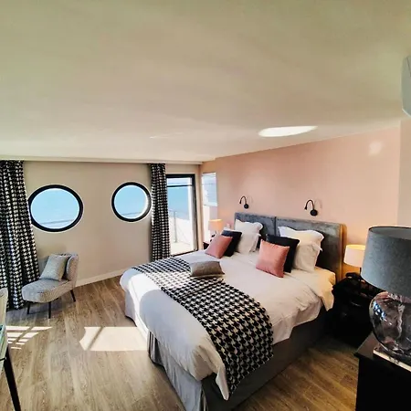 Le Paquebot 维埃尔维勒