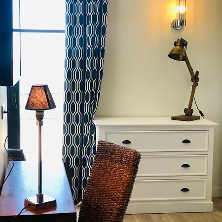 Le Paquebot 酒店 维埃尔维勒